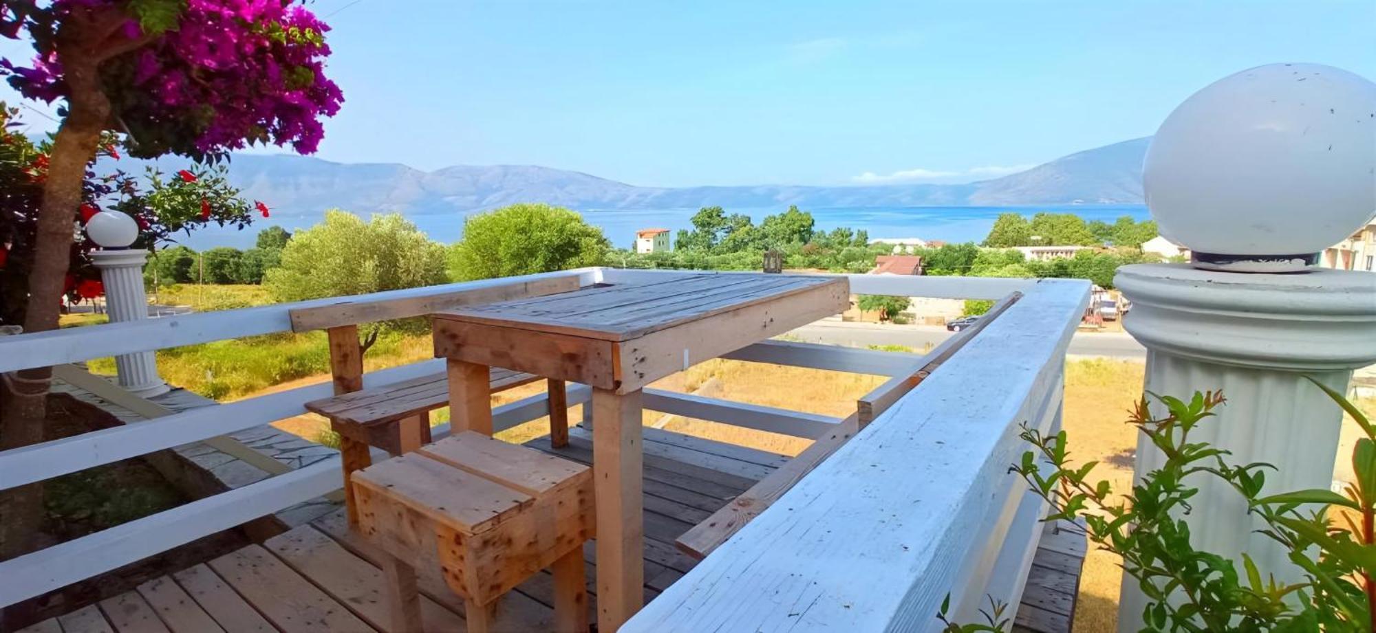 Radhimë Hotel Sirena מראה חיצוני תמונה